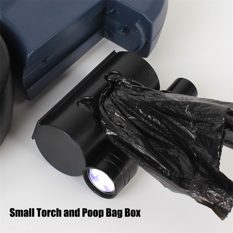 Retractable Reflective Leash for Small Dogs with 360° Swivel and Built-in Lighting