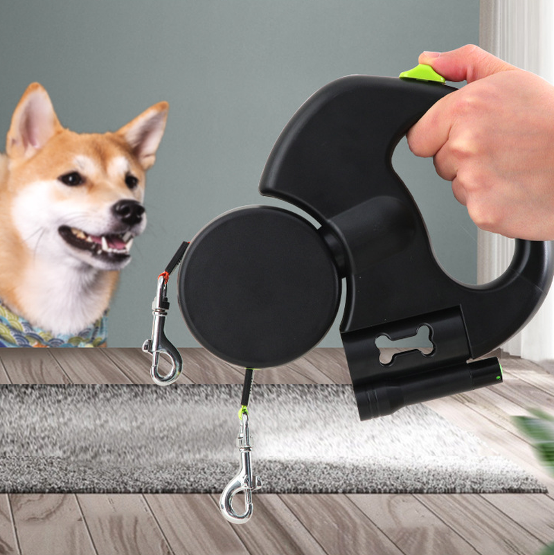 Retractable Reflective Leash for Small Dogs with 360° Swivel and Built-in Lighting